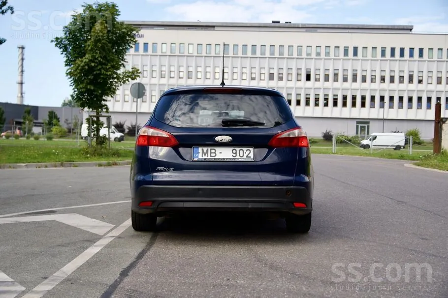 Ford Focus 2013 photo 5