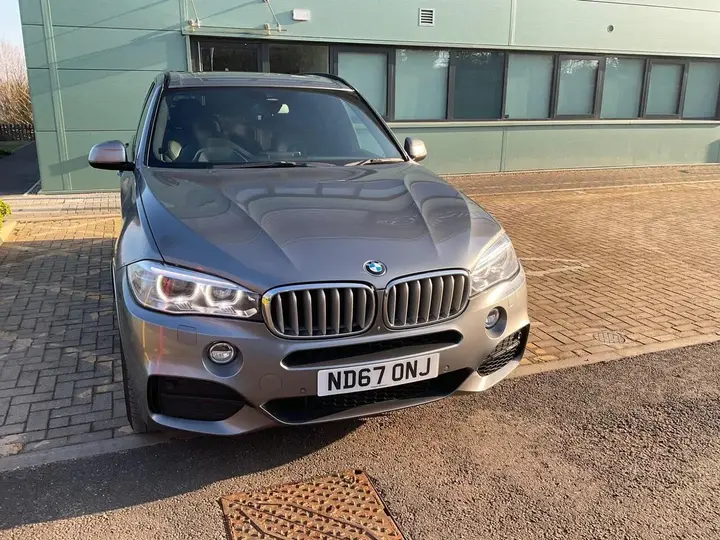 BMW X5 2018 photo 2