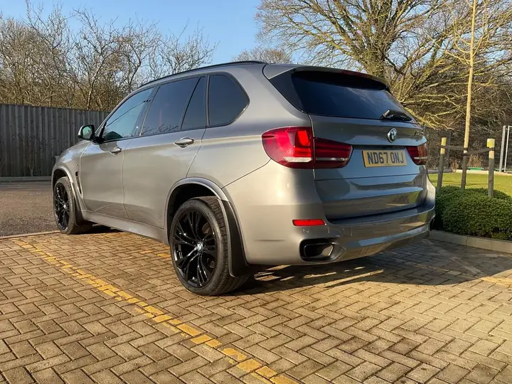 BMW X5 2018 photo 5