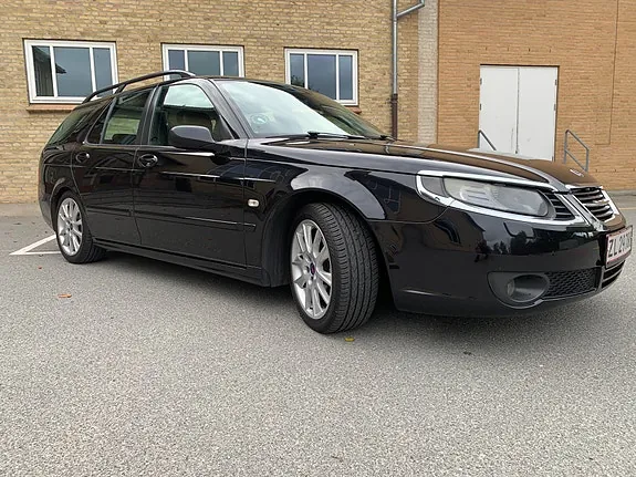 Saab 9-5 2008 photo 2