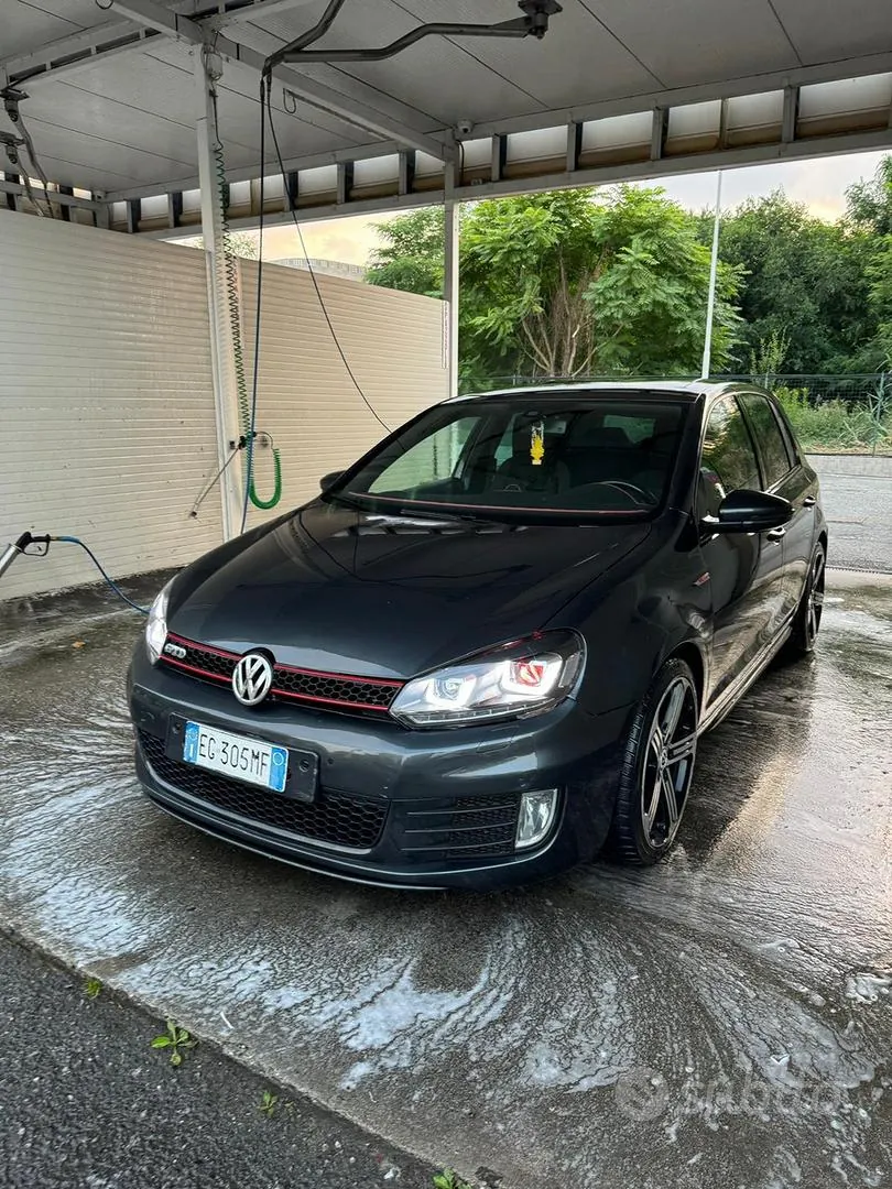 Volkswagen Golf 2011 photo 3