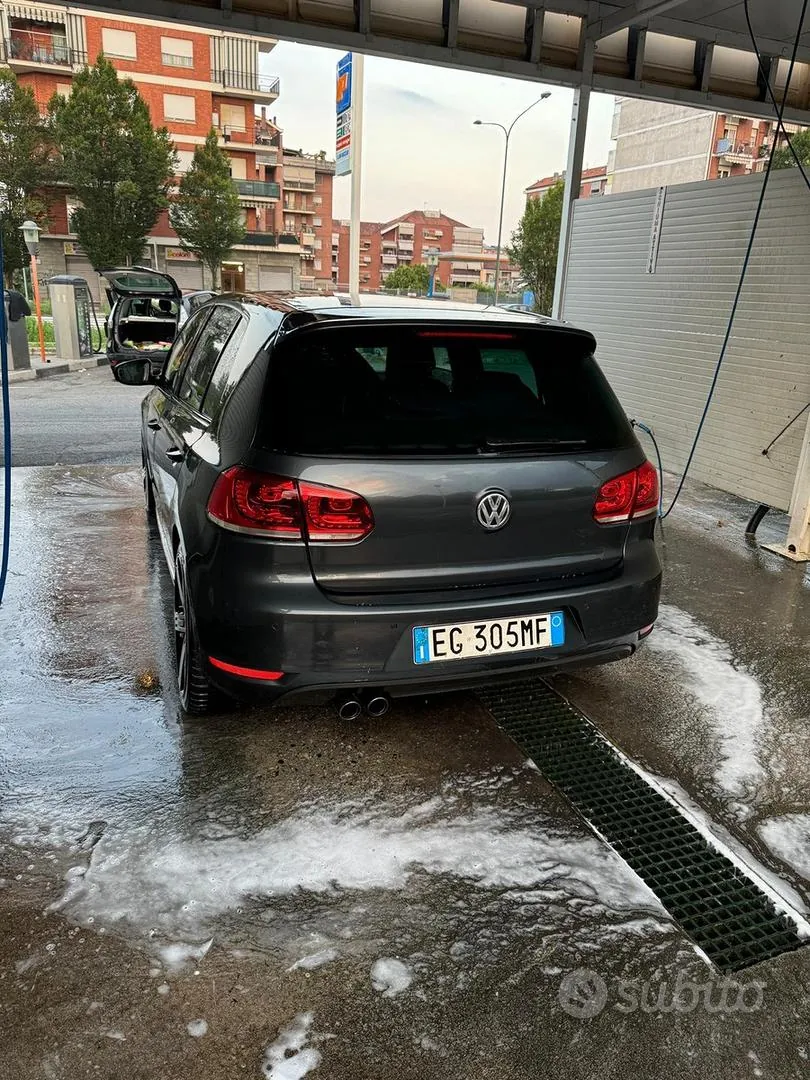 Volkswagen Golf 2011 photo 4
