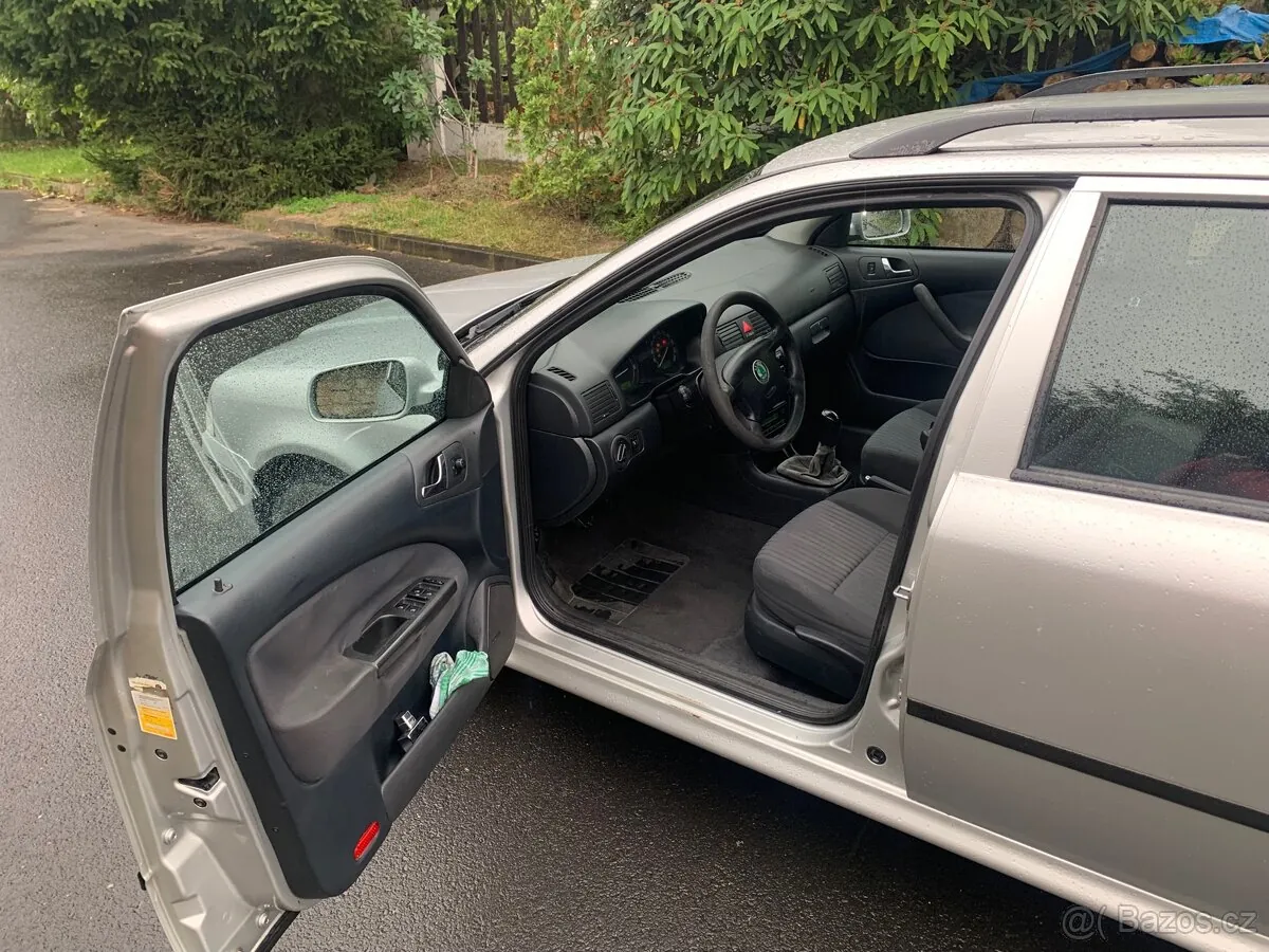 Skoda Octavia 2005 photo 5
