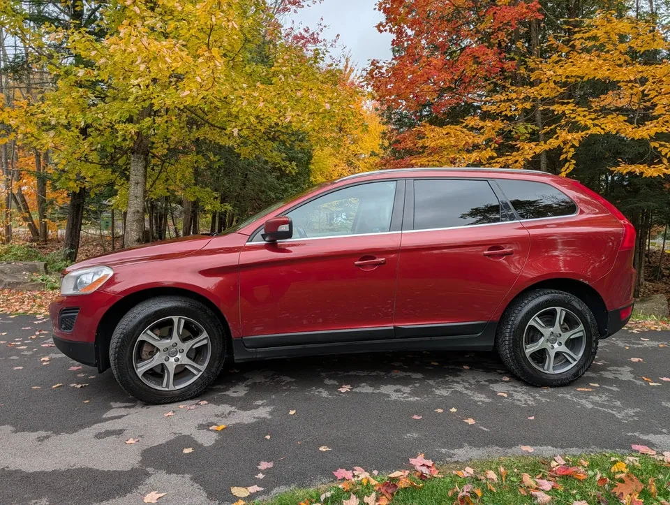 Volvo Xc60 2011 photo 2