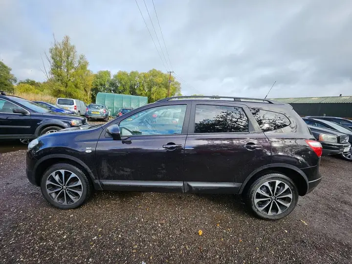 Nissan Qashqai 2013 photo 5