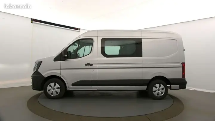 Renault Master 2025 photo 4