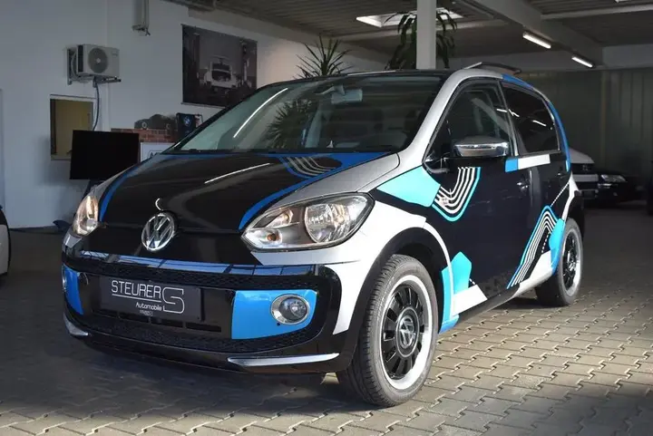 Volkswagen Up