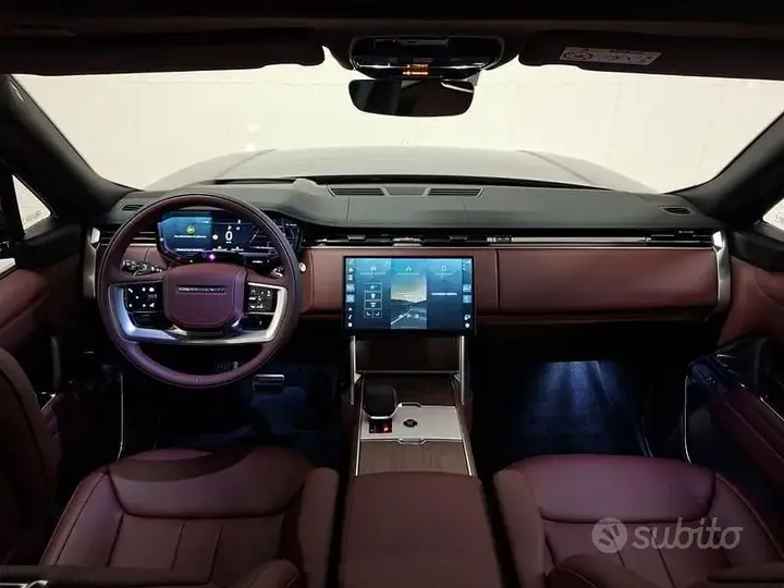 Land Rover Range Rover 2026 photo 4