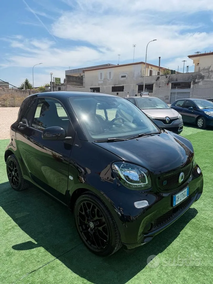 Smart Fortwo 2022 photo 3