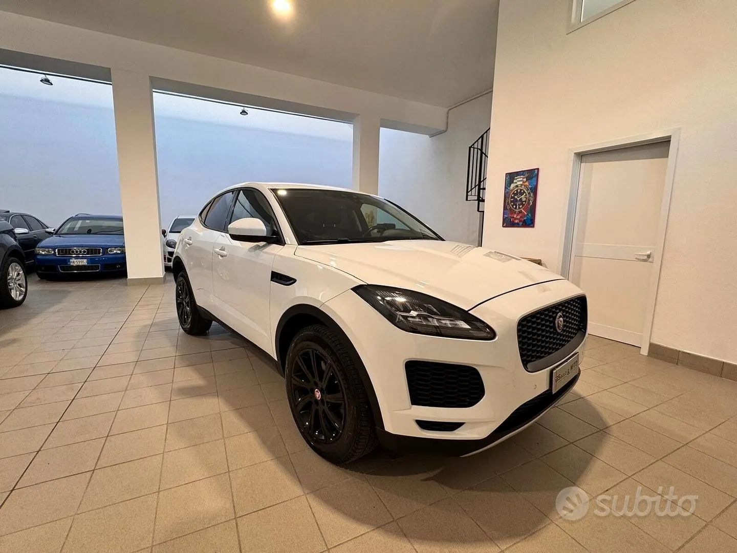 Jaguar E-Pace 2020 photo 3