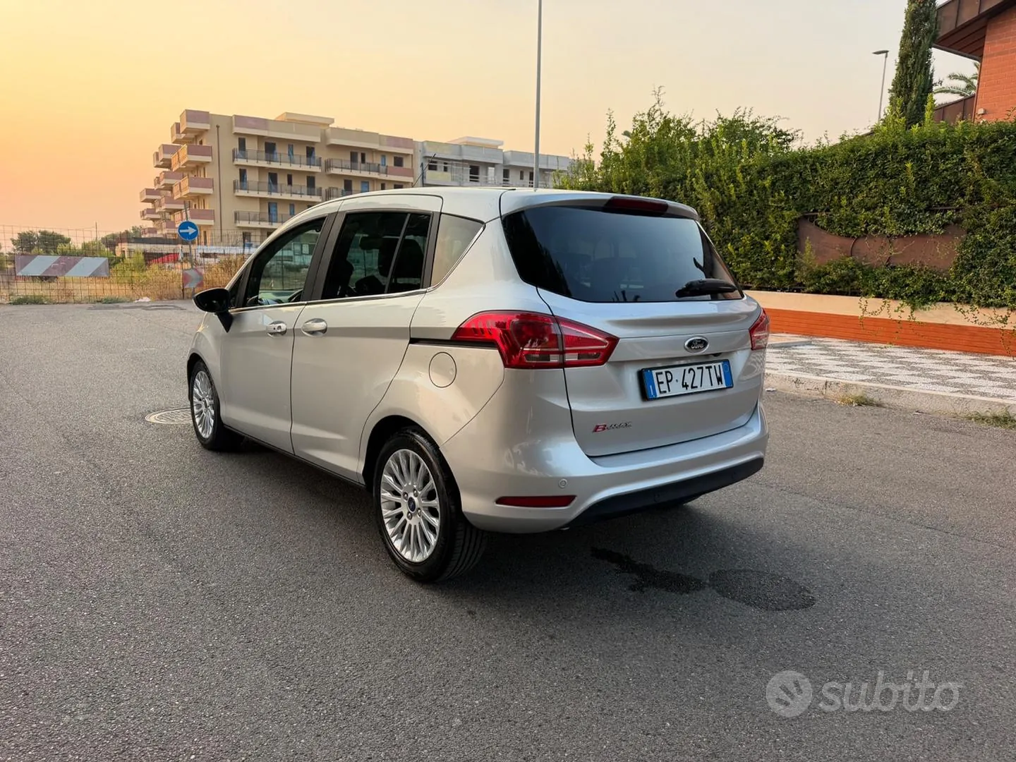 Ford B-Max 2013 photo 2