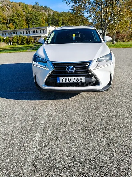 Lexus Nx300H 2016 photo 5