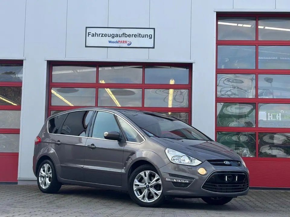 Ford S-Max
