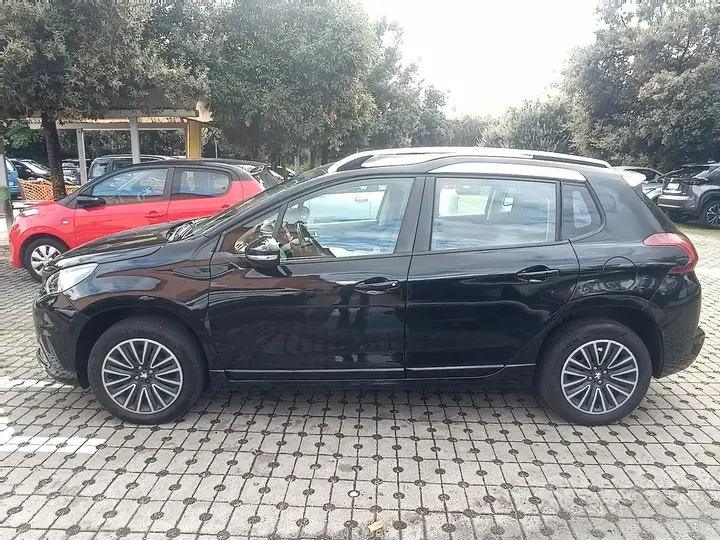 Peugeot 2008 2018 photo 5