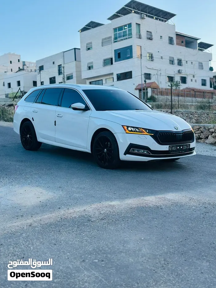 Skoda Octavia 2021 photo 3