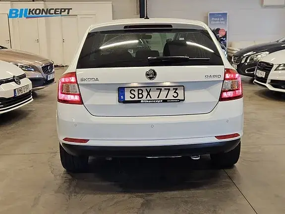 Skoda Rapid 2016 photo 5