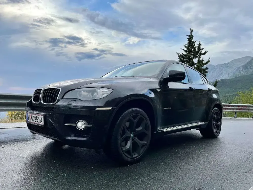 BMW X6 2012 photo 2