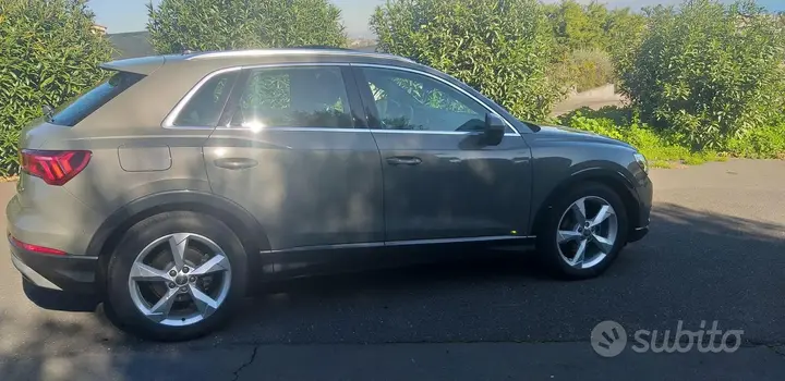 Audi Q3 2019 photo 5