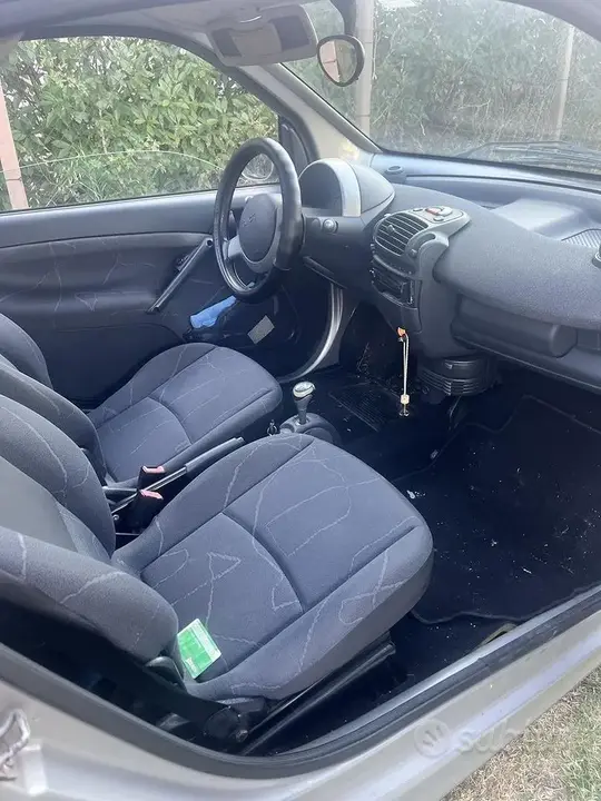 Smart Fortwo 2005 photo 4