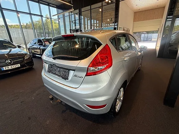 Ford Fiesta 2009 photo 5