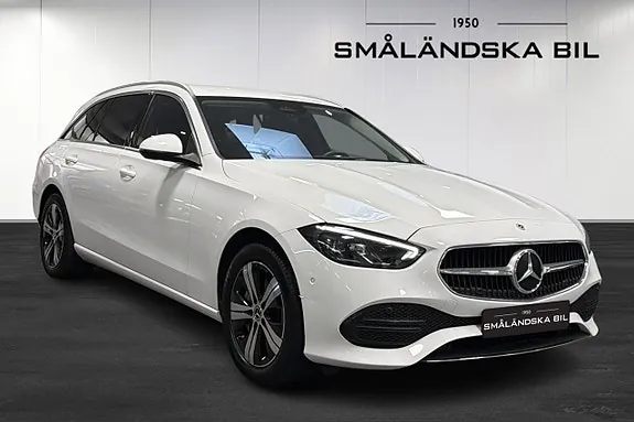 Mercedes-Benz C300 2023 photo 2