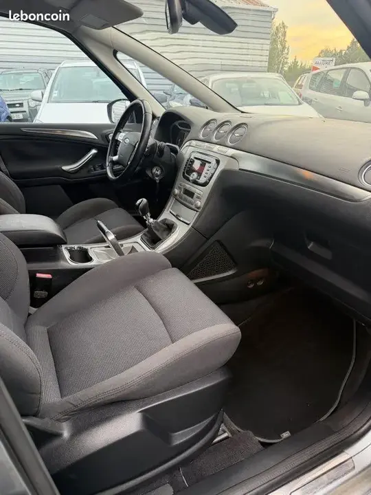 Ford S-Max 2009 photo 5