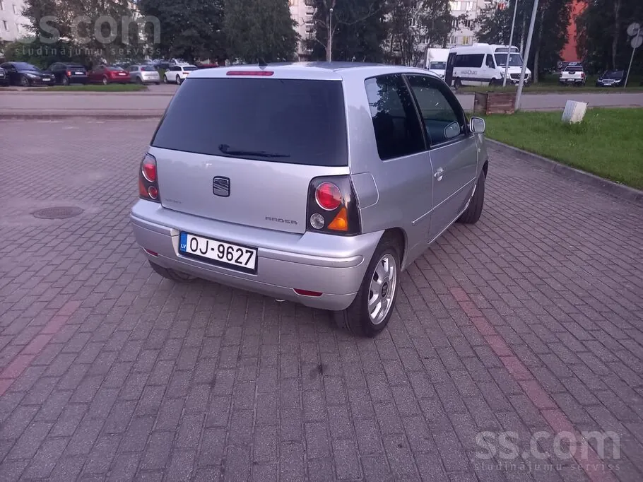 Seat Arosa 2004 photo 2