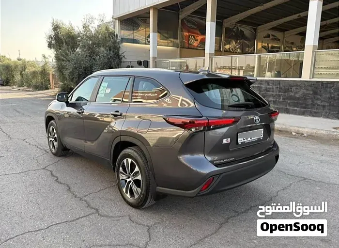 Toyota Highlander 2024 photo 2