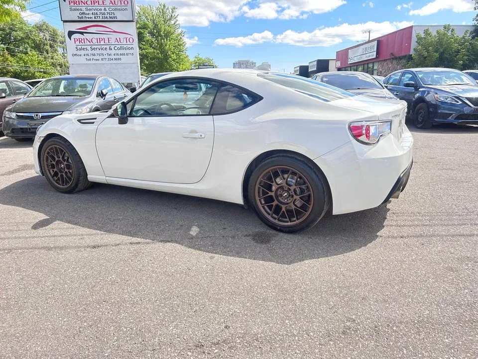 Subaru Brz 2016 photo 3