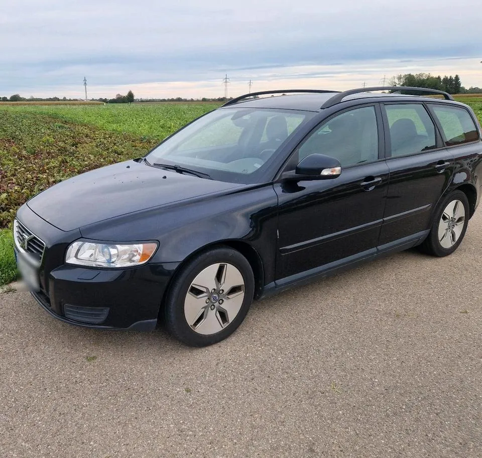 Volvo V50