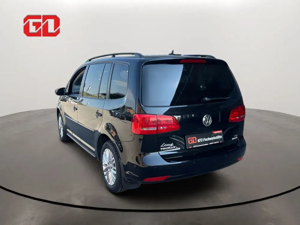 Volkswagen Touran 2015 photo 3