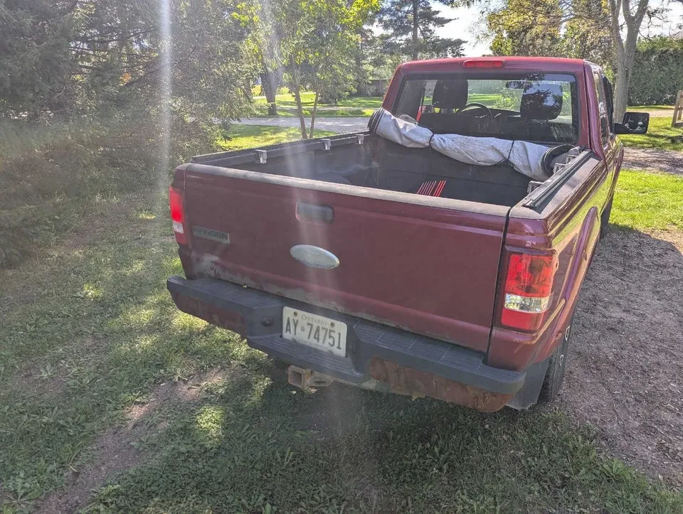Ford Ranger 2010 photo 3
