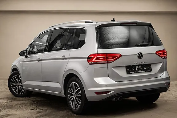 Volkswagen Touran 2022 photo 5