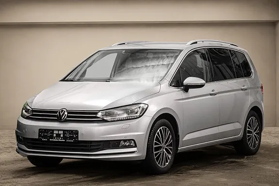Volkswagen Touran 2022 photo 4