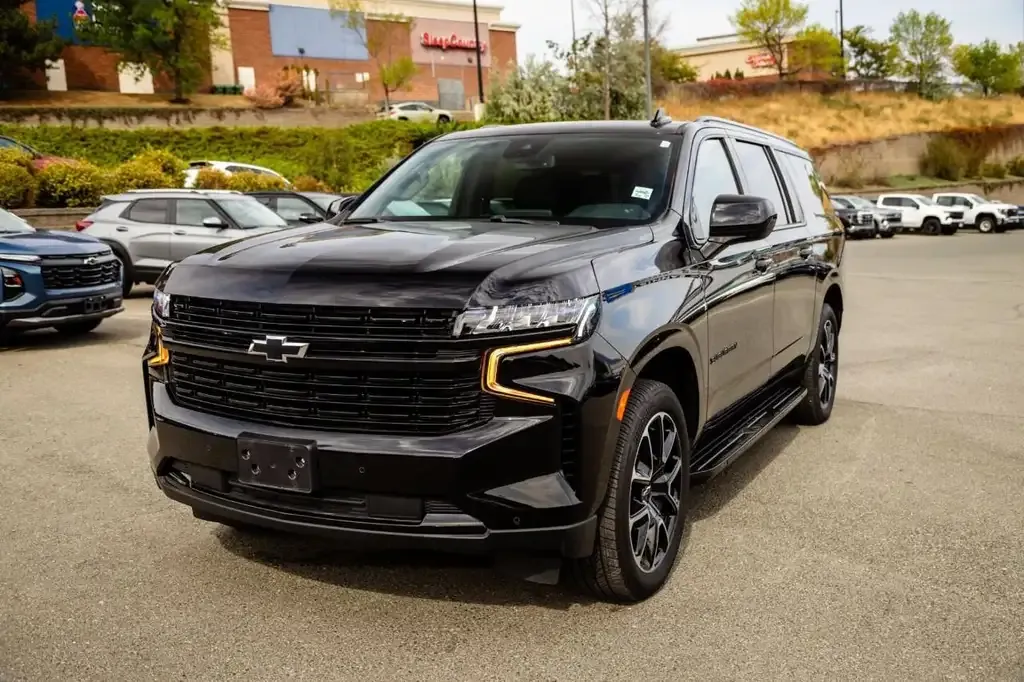 Chevrolet Suburban 2024 photo 5