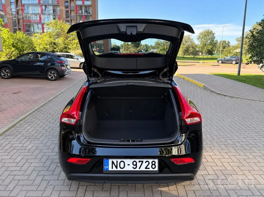 Volvo V40 2016 photo 5