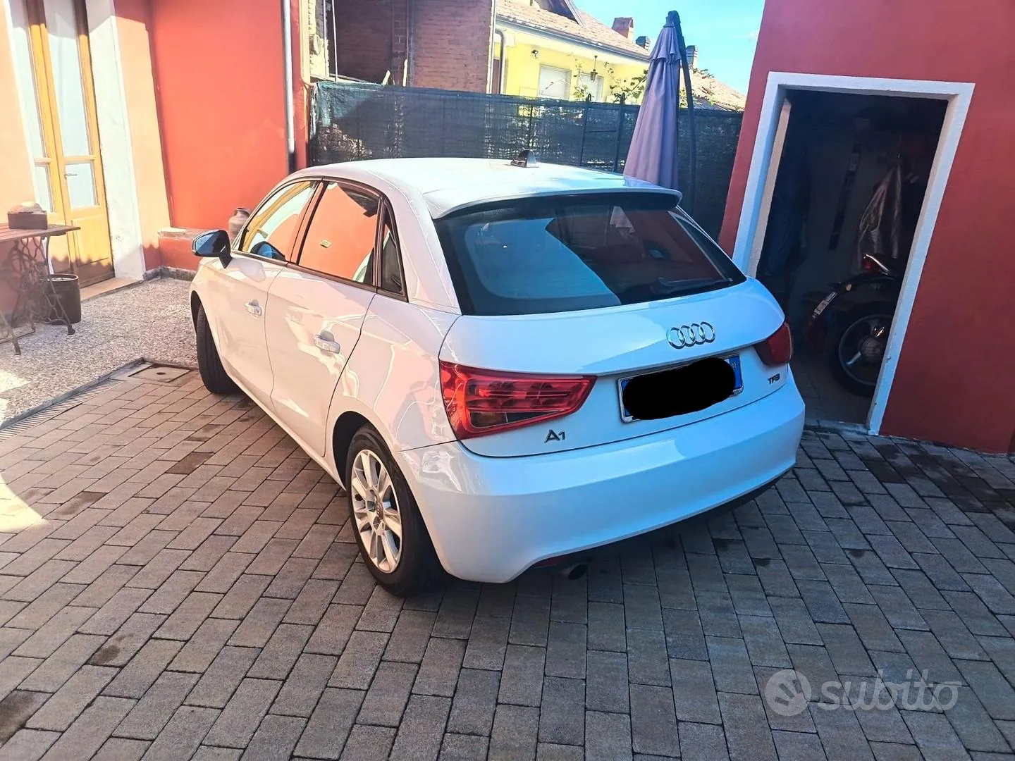 Audi A1 2012 photo 2