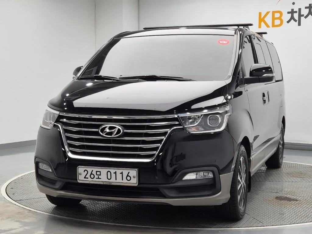 Hyundai Grand Starex