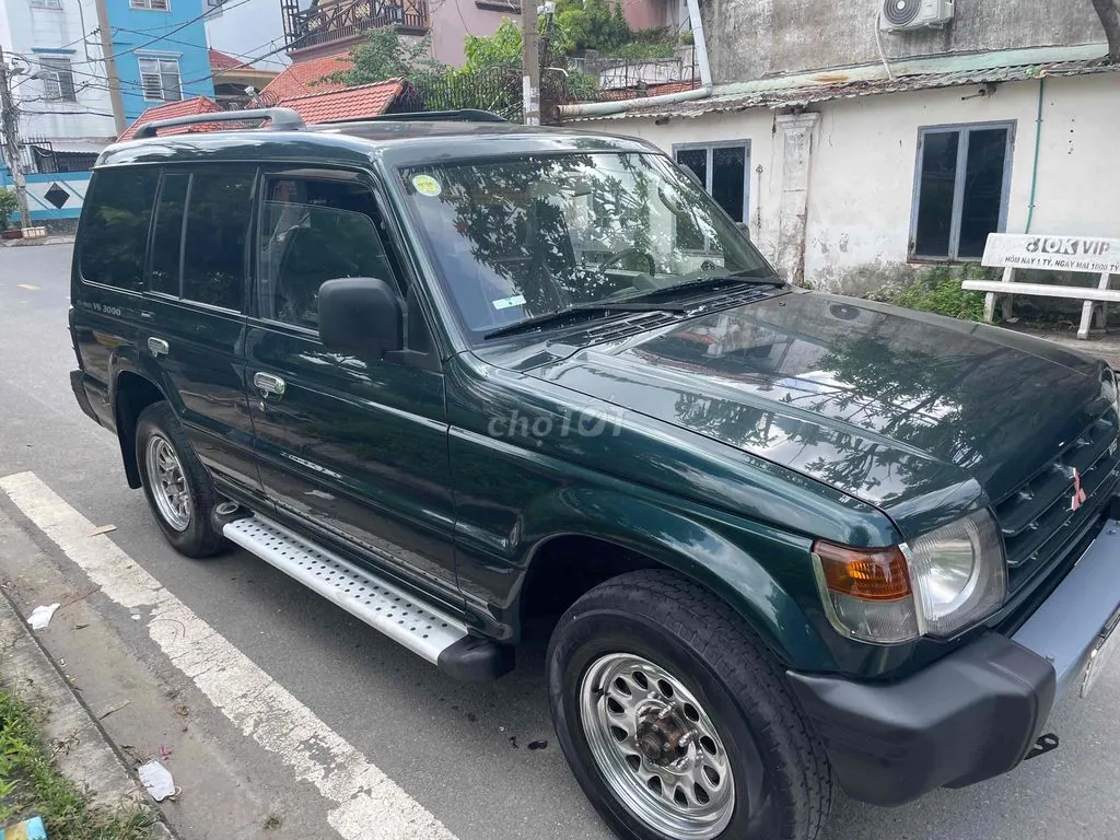 Mitsubishi Pajero 2003 photo 4
