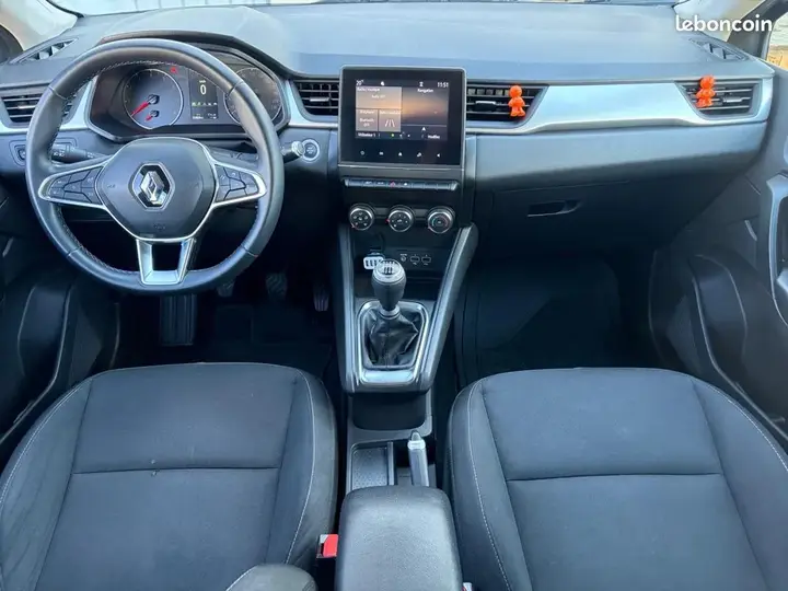 Renault Captur 2021 photo 2