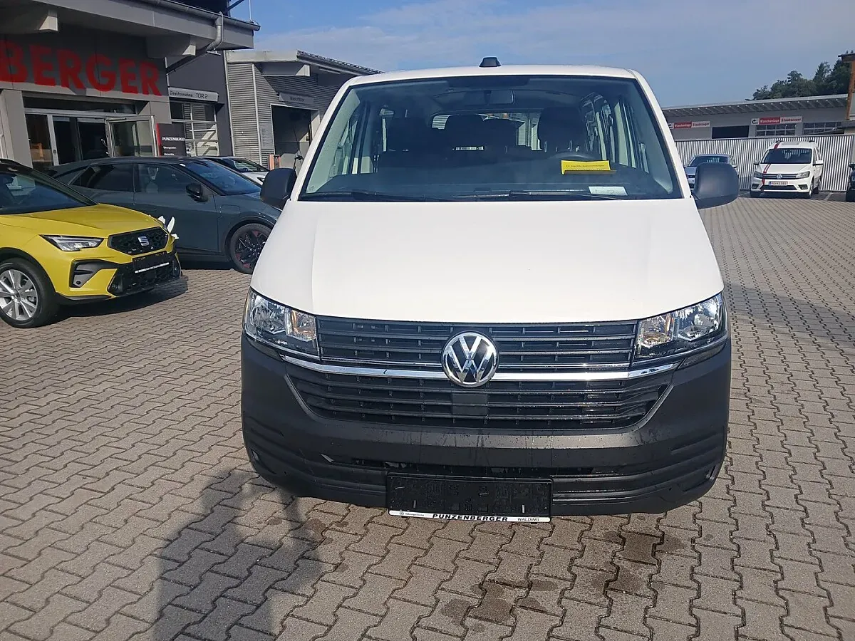 Volkswagen T6 Transporter 2021 photo 2