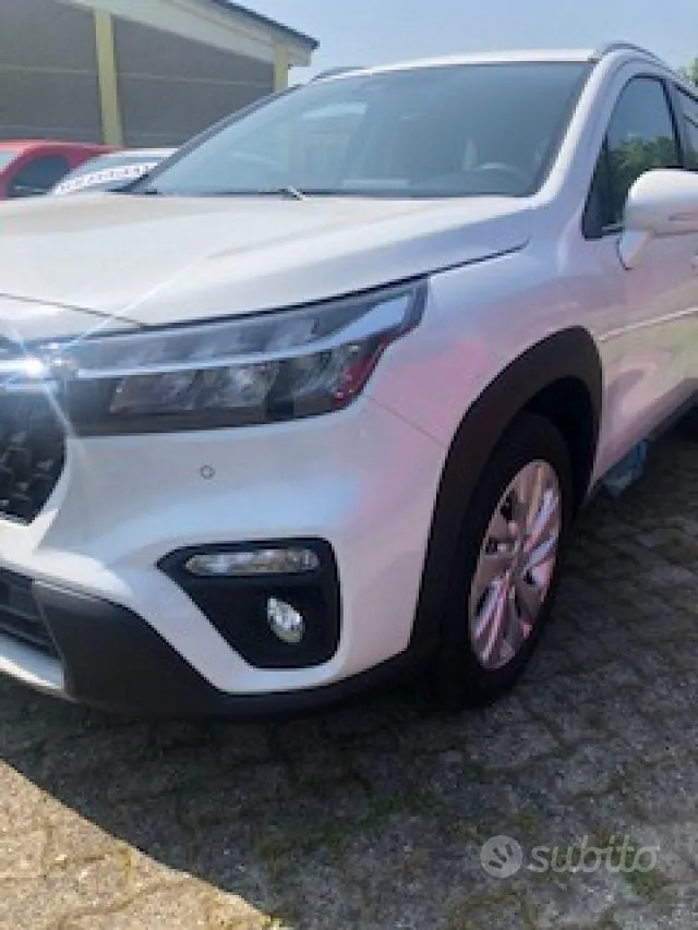 Suzuki S-Cross photo 3