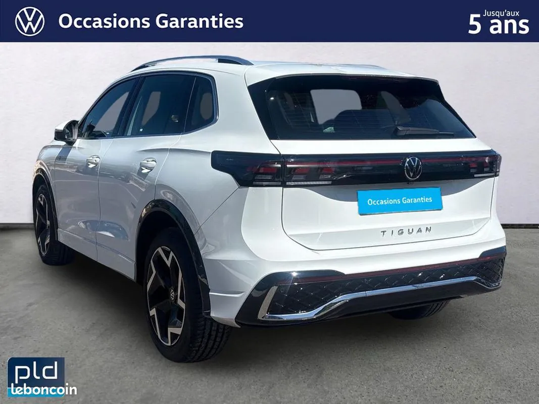 Volkswagen Tiguan 2024 photo 2
