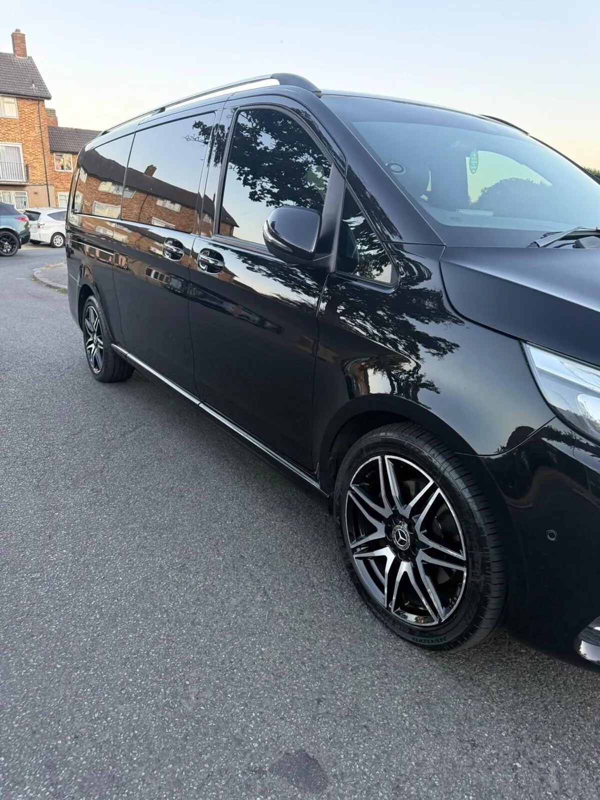 Mercedes-Benz V-Class 2018 photo 3