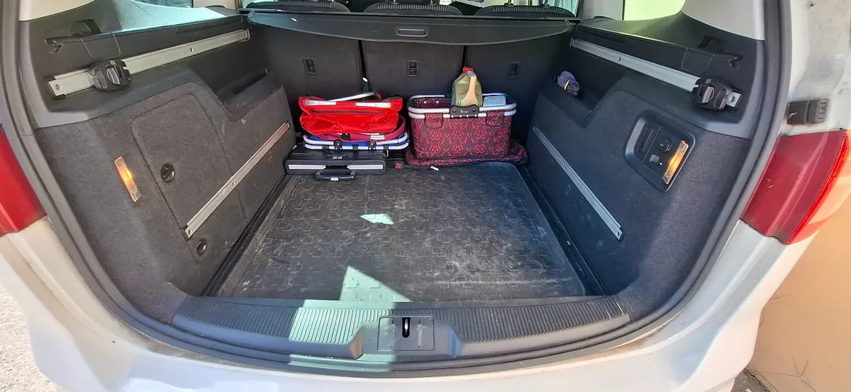 Seat Alhambra 2012 photo 3