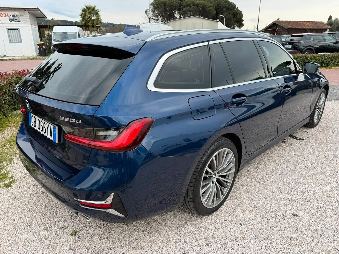 BMW 3 Series 2020 photo 4