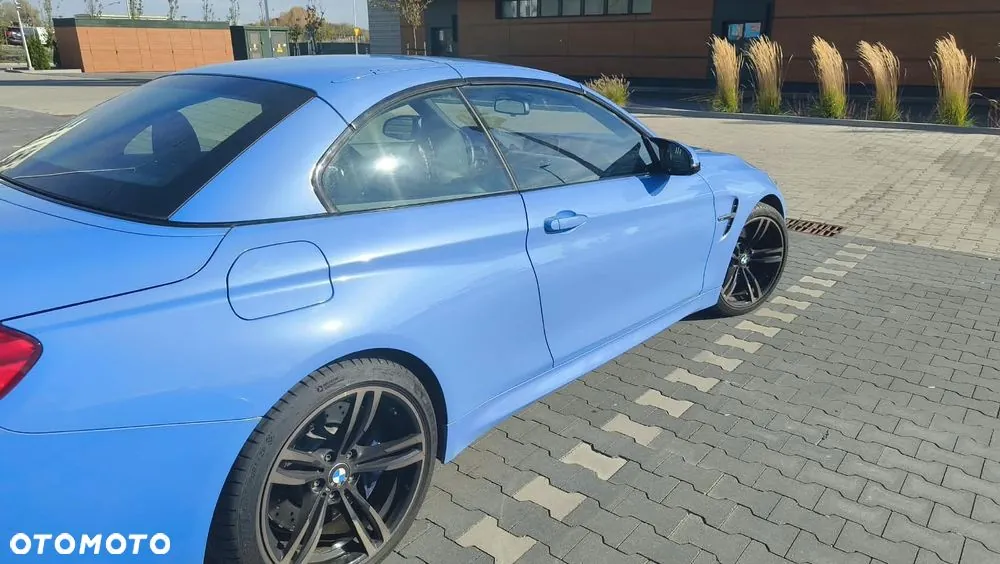 BMW M4 2015 photo 4