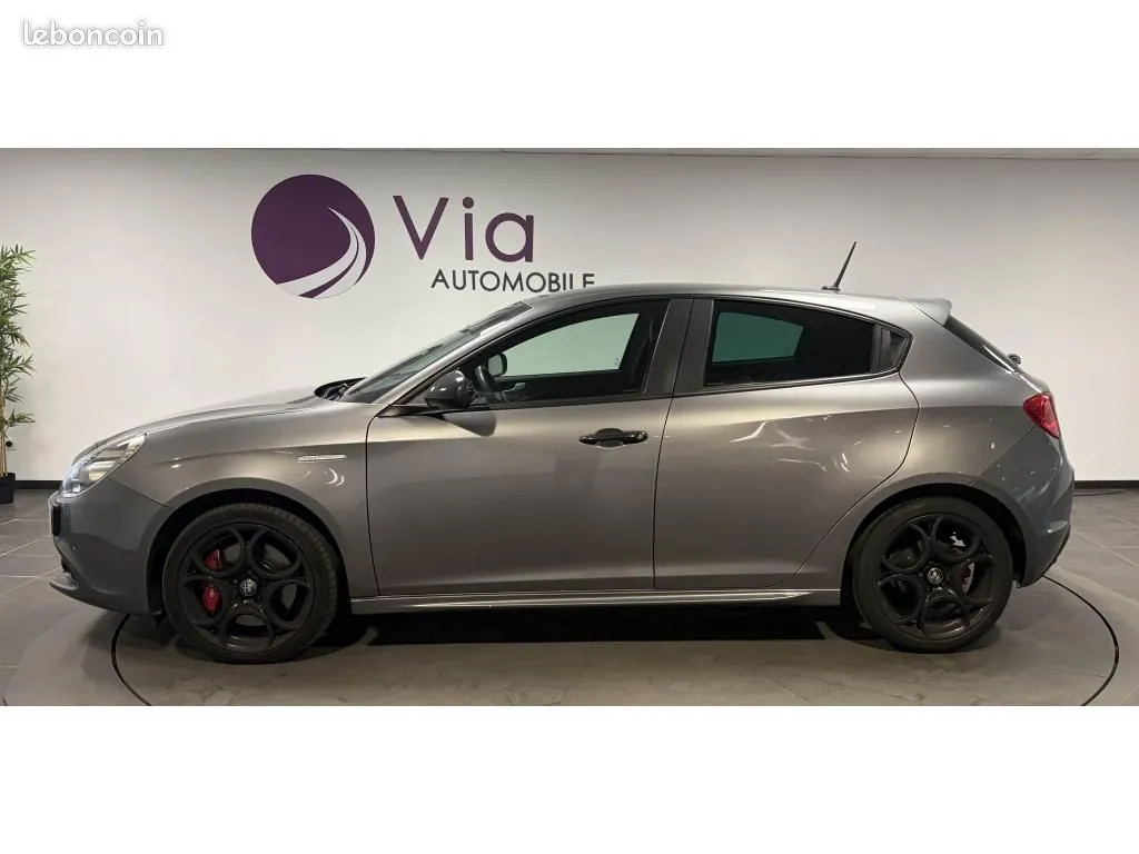 Alfa Romeo Giulietta 2020 photo 5