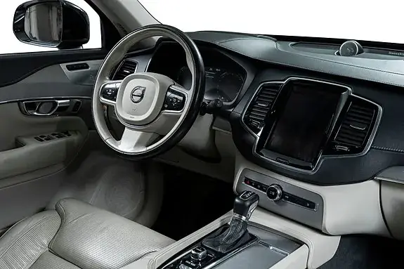 Volvo Xc90 2017 photo 2