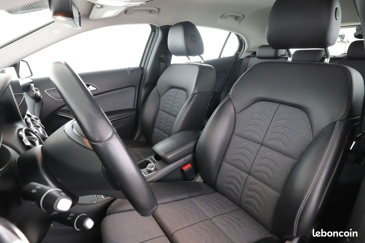 Mercedes-Benz Gla 2018 photo 5